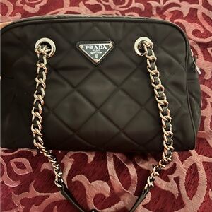 PRADA
Nylon Tessuto Impuntu Quilted Shoulder Bag Black